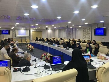  دوره آموزش شیوه زندگی سالم دوران سالمندی در خرم آباد برگزار شد 