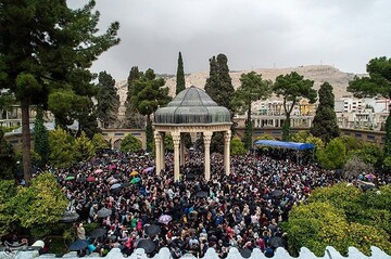 آرامگاه حافظ
