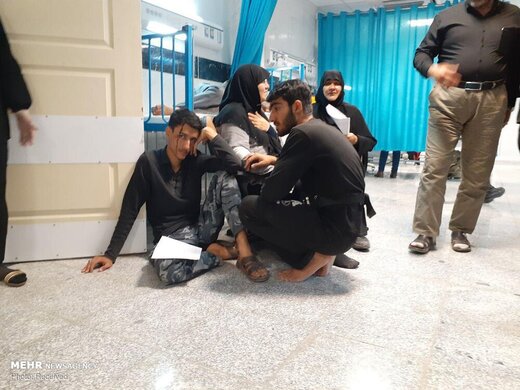 انتقال زائران مصدوم در تصادفات عراق به مهران