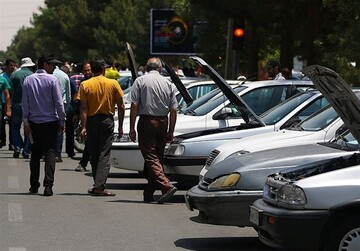 آخرین قیمت خودروهای داخلی در بازار تهران /  تفاوت ۶۰ میلیونی نرخ استپ‌وی از کارخانه تا بازار