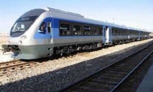 اعزام قطارهای حومهای کلانشهرها به مرز غربی کشور اعزام قطارهای حومهای کلانشهرها به مرز غربی کشور