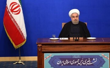 روحانی: شرایط سخت اقتصادی و سیاسی را پشت سر گذاشتیم/ تورم نقطه به نقطه از ۵۲ درصد به ۳۴ درصد رسیده است/۱