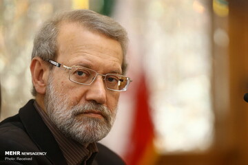  لاریجانی: برخی در اعتراضات از تیربار علیه مردم استفاده کردند/بخاطر کسب و کارها اینترنت به سرعت وصل شد/۸