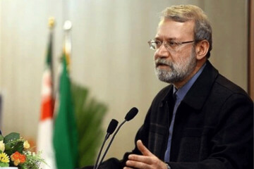 لاریجانی: ترامپ خلاف تعهدات بین‌المللی عمل می‌کند و کشورهای تماشاچی فقط ابراز تاسف می‌کنند