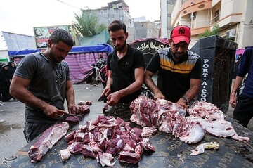 موکب‌های خدمت رسانی به زائرین اربعین حسینی در اطراف بین‌الحرمین