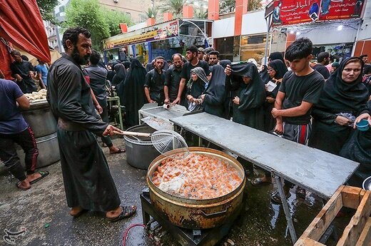 موکب‌های خدمت رسانی به زائرین اربعین حسینی در اطراف بین‌الحرمین