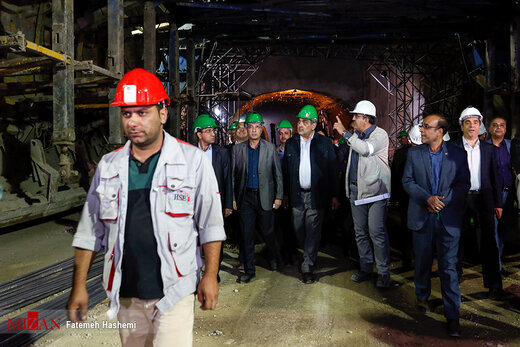 بازدید شهردار تهران از پروژه‌های زیرگذر گیشا و استاد معین