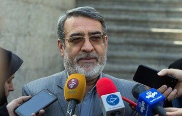 وزیر کشور از دستگیری عوامل کیک‌های آلوده خبر داد/ انتقاد از صداوسیما درباره طرح شایعه شیرهای سمی
