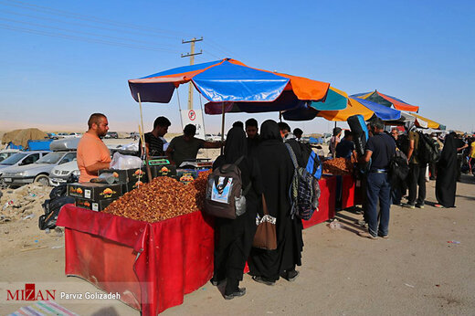 بازگشت زائران اربعین حسینی از مرز مهران