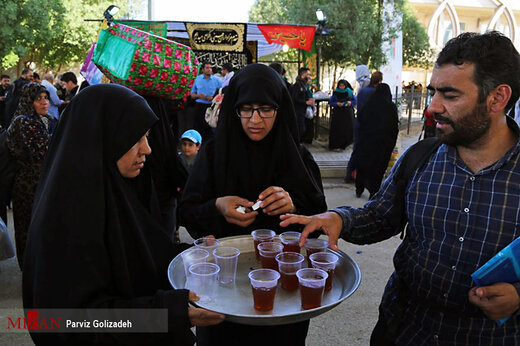 بازگشت زائران اربعین حسینی از مرز مهران