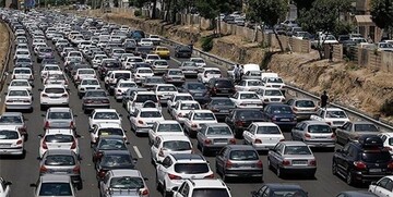  ترافیک نیمه سنگین در آزادراه قزوین_کرج_تهران 
