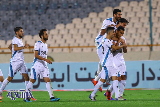 پیکان