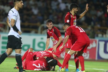 وقتی شادی احمد زاده طولی نکشید/عکس