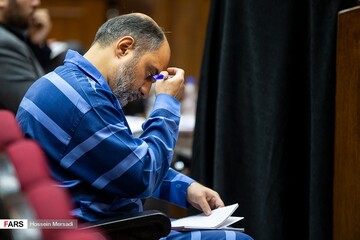 آخرین جلسه دادگاه شبنم نعمت‌زاده