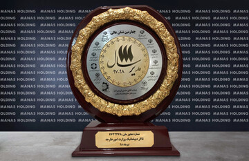 حسن اروج زاده بنیانگذار هلدینگ ماناس موفق به کسب چهارمین نشان عالی مدیر سال ٩٨ شد