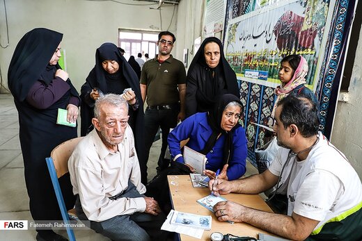 حضور پزشکان بسیجی در مناطق محروم خوزستان