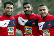 فیلم | اقدام خیرخواهانه 3 بازیکن پرسپولیس و حضور بر بالین کودک مبتلا به بیماری نادر