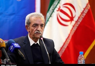 طعنه رئیس اتاق بازرگانی به خصولتی‌ها: حساب بخش خصوصی واقعی را جدا کنید