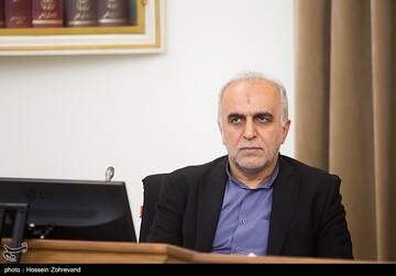 توضیحات وزیر اقتصاد درباره دو میلیارد دلار پولی که از ایران به آمریکا رسید