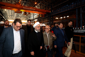 افتتاح کارخانه‌های مگامدول چادرملو و توربین‌سازی غدیر یزد با حضور رئیس جمهور