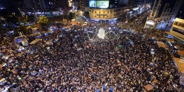 آخرین خبرها از تظاهرات لبنان/تجمع مترضان در برابر منازل سیاستمداران