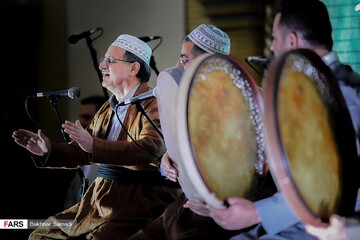مراسم مولودی‌خوانی به مناسبت هفته وحدت در کردستان