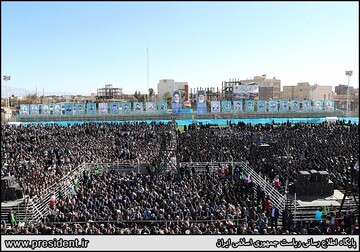 رئیس جمهور در اجتماع بزرگ و پرشور مردم رفسنجان