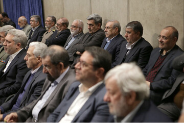 رهبر انقلاب