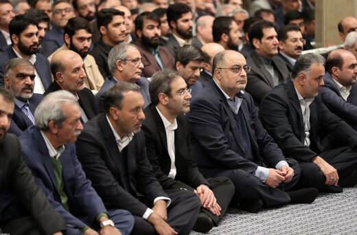 رهبر انقلاب
