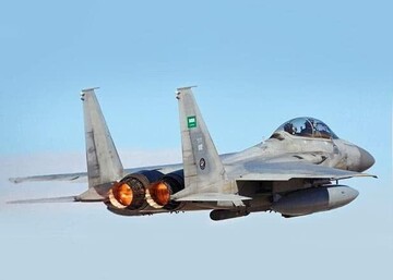 پدافند هوایی یمن جنگنده اف ۱۵ سعودی را غافلگیر کرد