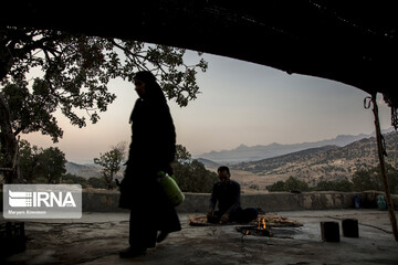 زنان چشمه