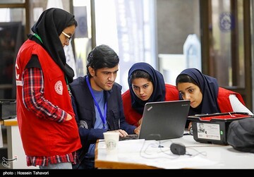 نخستین دوره مسابقات بین المللی رباتیک دانش آموزی-کیش