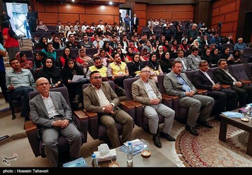 نخستین دوره مسابقات بین المللی رباتیک دانش آموزی-کیش