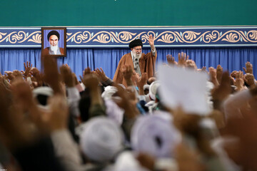 دیدار بسیجیان با رهبر معظم انقلاب اسلامی