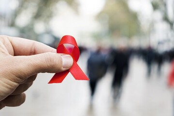 تخمین ۶۰ هزار مبتلا به ایدز در ایران