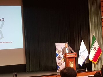همدلی شهردار تهران با معلولان: تا وقتی که زانویم را جراحی نکرده بودم معنی دست‌انداز را نمی‌فهمیدم