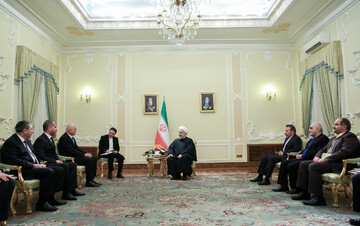President: Tehran, Baku take positive steps to further deepen ties