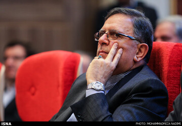 سیف حجم مداخلات ارزی بانک مرکزی در ۱۷ سال اخیر را اعلام کرد
