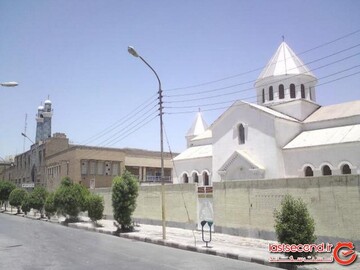 سورت گاراپت، تنها کلیسای آبادان که خوش می درخشد!