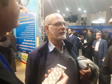 عباس جدیدی کاندیدا شد/زاکانی اسم محله‌های قم را بَلد نبود/مجری عضو پایداری نامزد شد/اقتصاددان‌ها وارد گود شدند/الله کرم همچنان بلاتکلیف