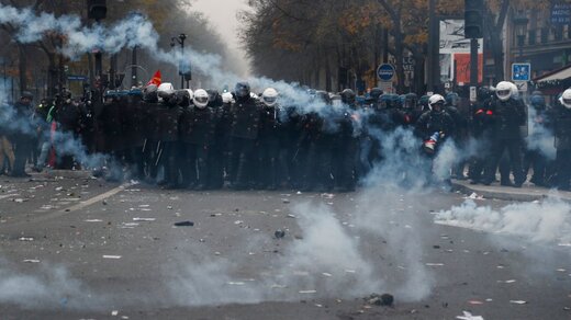 اعتصاب و درگیری گسترده در فرانسه