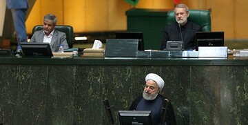 خبر خوش رئیس جمهور درباره حقوق کارمندان در سال ۹۹ /نرخ ارز برای کالاهای اساسی در بودجه چند است؟