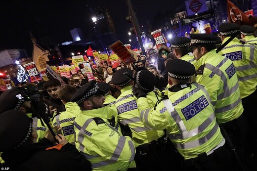 تظاهرات گسترده در انگلیس