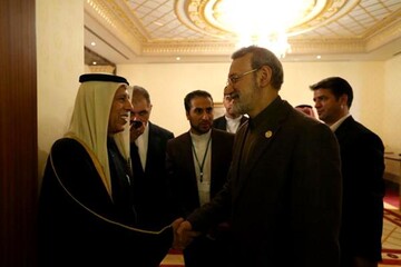رئيسا البرلمان الايراني والقطري يؤكدان على تنمية العلاقات الاقتصادية الثنائية