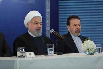 دیدار صمیمی دکتر روحانی با ایرانیان مقیم مالزی