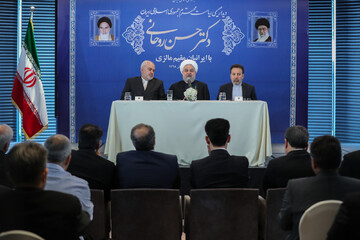 دیدار صمیمی دکتر روحانی با ایرانیان مقیم مالزی