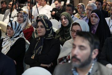دیدار صمیمی دکتر روحانی با ایرانیان مقیم مالزی