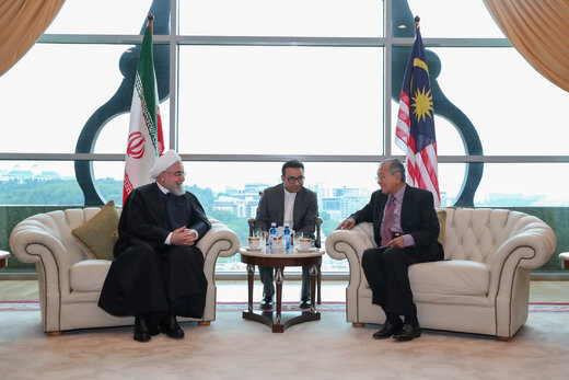 روحانی: با وجود فشارهای حداکثری آمریکا، وضع اقتصادی خود را بهتر کردیم