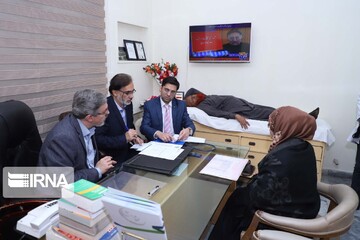 معاینه بیماران کبدی در پاکستان توسط متخصصان ایرانی