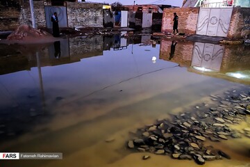 محلات اهواز؛ همچنان در محاصره آب